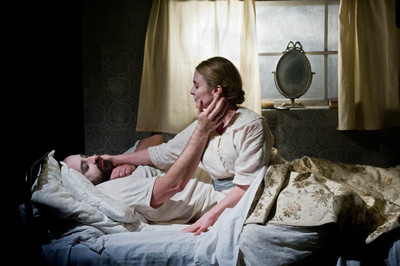 Alastair Parker and Kaisa Hammarlund in Bed & Sofa